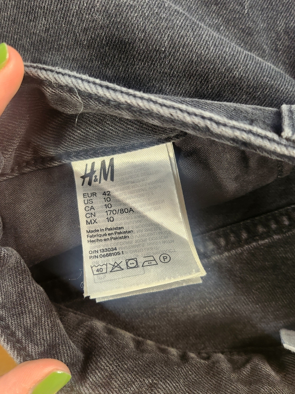 H&M Sz 10 Black Washed Denim Mini Skirt - Picture 3 of 5